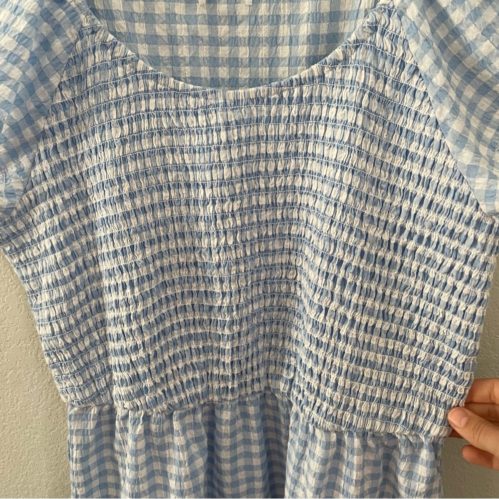 Chloe + Rene Blue/White Gingham Smocked Sundress Large Flutter Sleeve Dress - Picture 3 of 10